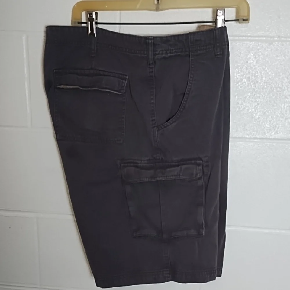 Men's Dark Gray Cargo Shorts
